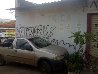 Em diálogo.